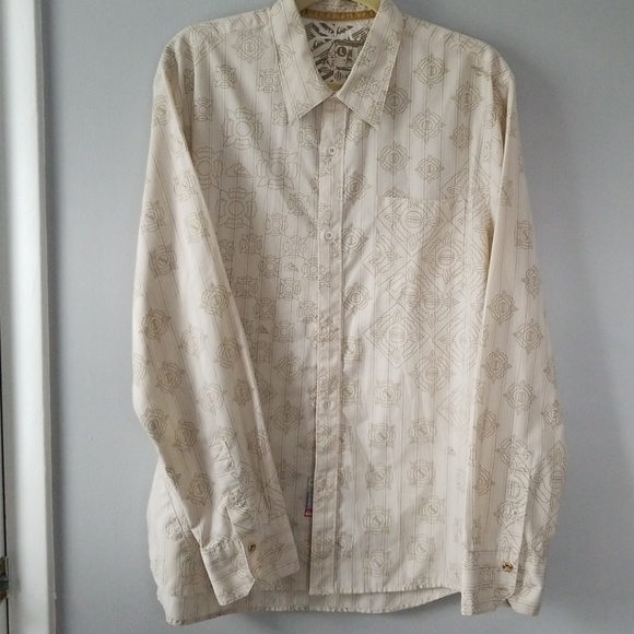 Mens Quicksilver Button Down !! Checkout details! - Picture 1 of 8